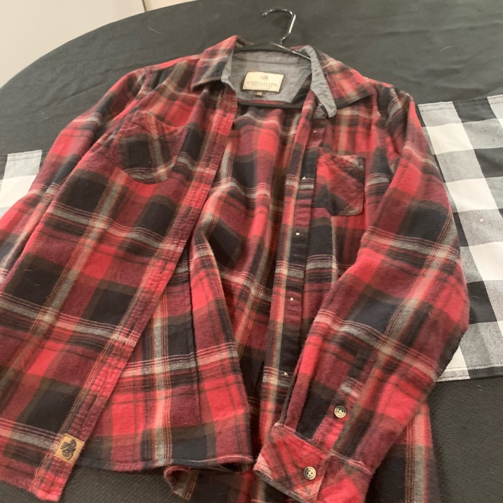 Legendary White Tails Womens Flannel. Large